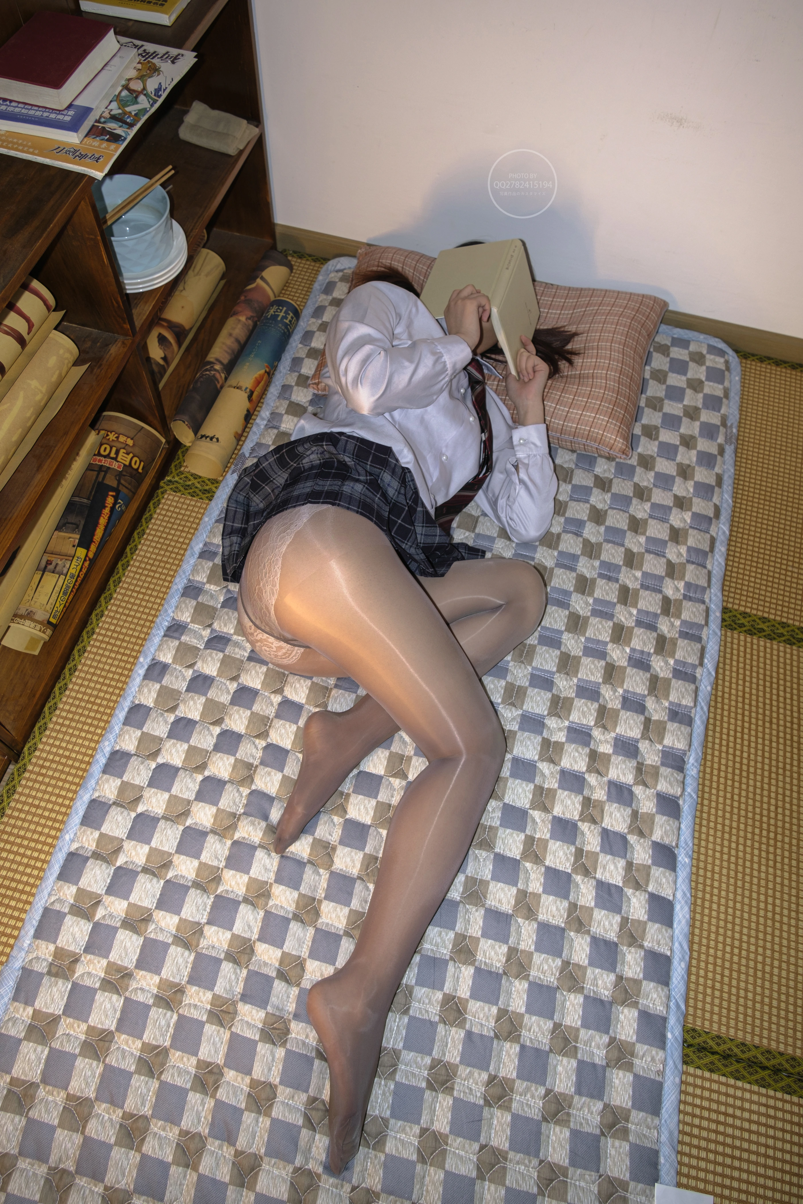 森萝财团 有料 NO.037 小夜 涞觅18D油亮灰丝 [112P]插图
